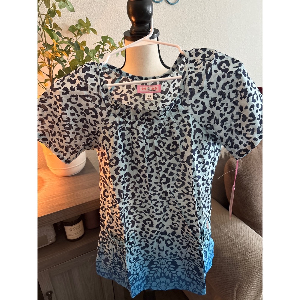 Koi by Kathy Peterson Scrub Top XS Blue Leopard Floral Ombre Cotton NWT